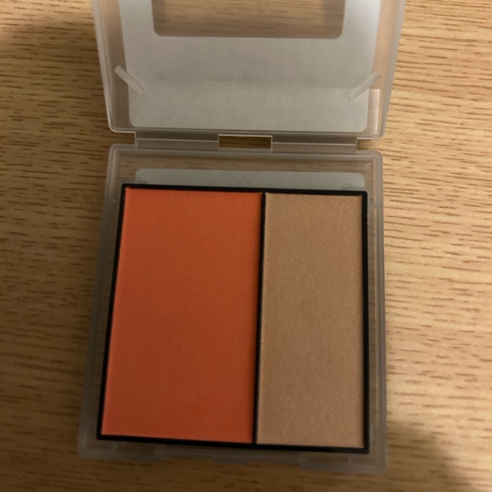 Mary Kay Juicy Guava Mineral Cheek Duo